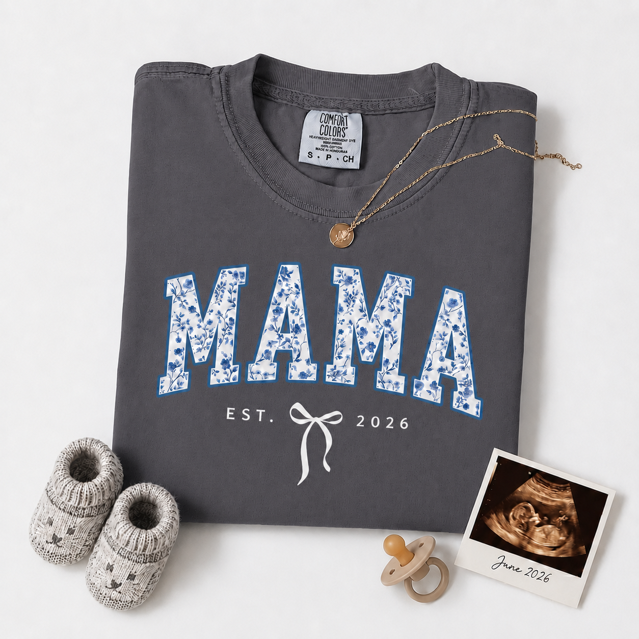 New Mom Est 2026 CC17 T-Shirt