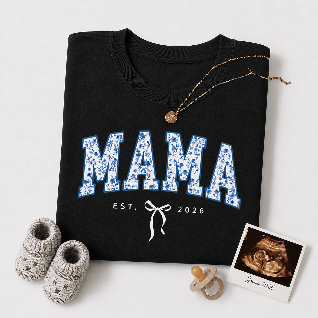 New Mom Est 2026 G T-Shirt